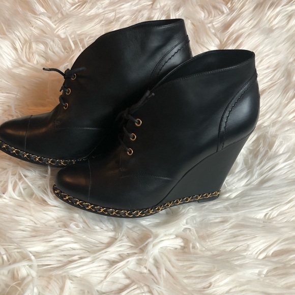 Chanel chained wedge booties - Picture 5 of 8